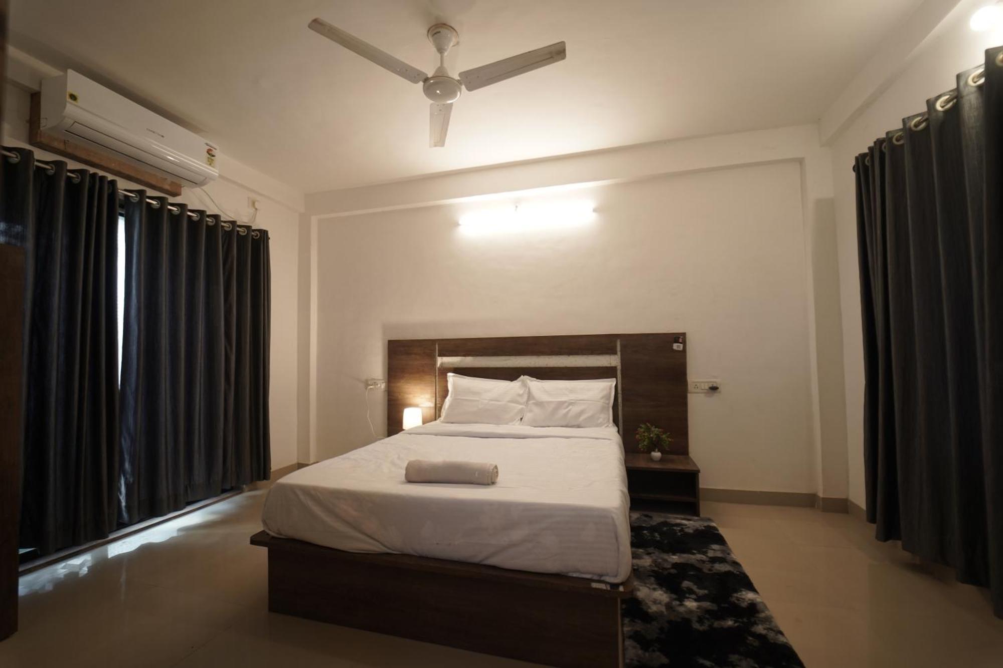 Ananya Villa Ac Luxury Ll 3Bhk Ll Private Villa Ll With Swimming Pool Ll Лонавала Экстерьер фото